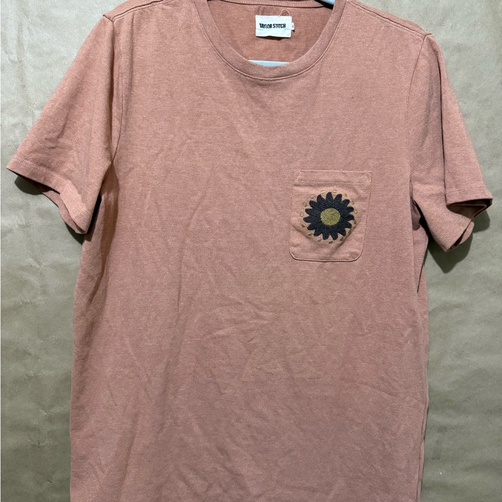 Taylor Stitch Brown Short Sleeve Tee with Minimalist Design